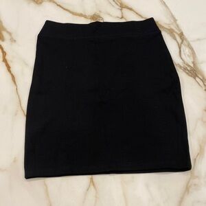Emma’s closet Skirt black Small